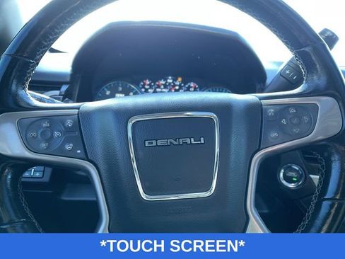 Used 2019 GMC Yukon Denali image 12