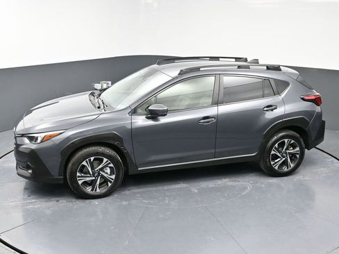 Used 2024 Subaru Crosstrek 2.0i Premium w/ Crosstrek Mirror Package image 45