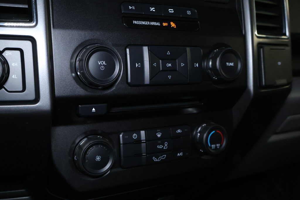 Used 2018 Ford F150 XLT AWD/4WD image 28