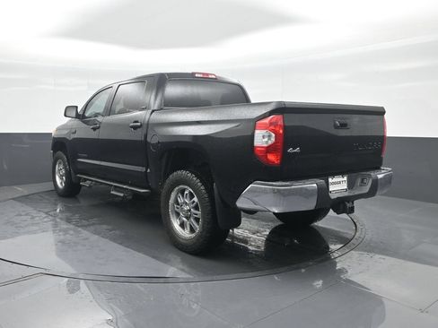 Used 2017 Toyota Tundra SR5 w/ SR5 Upgrade Package AWD/4WD image 22