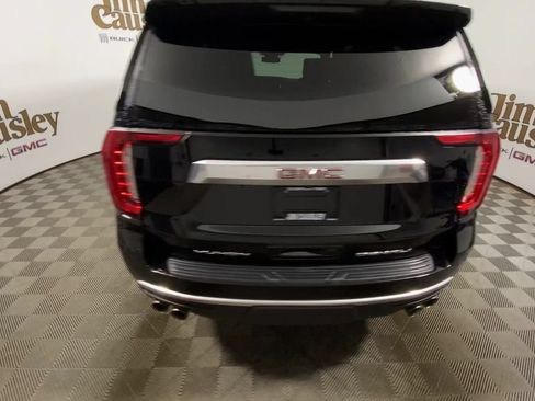 Used 2023 GMC Yukon Denali AWD/4WD image 7