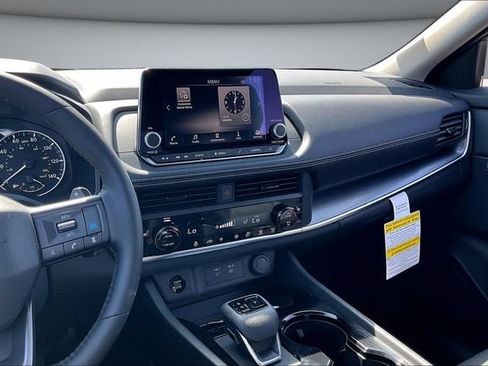 New 2026 Nissan Rogue Dark Armor FWD image 6