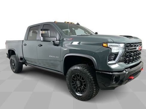 New 2026 Chevrolet Silverado 2500 ZR2 AWD/4WD image 7