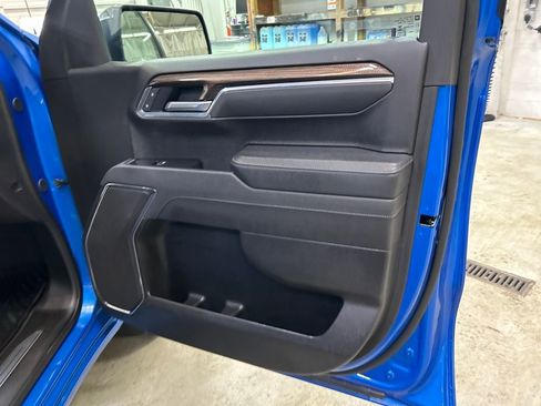 Used 2025 Chevrolet Silverado 1500 LT image 27