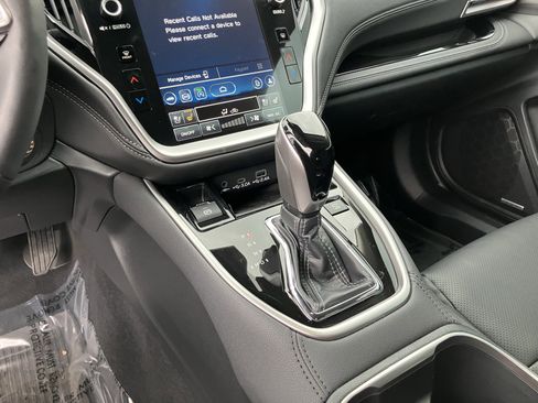 Used 2025 Subaru Outback Touring XT image 28