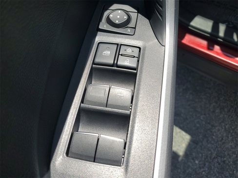 Used 2023 Toyota RAV4 Limited image 21