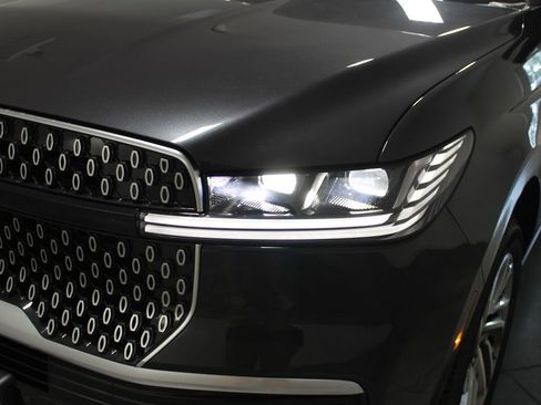 New 2025 Lincoln Navigator L Reserve image 66