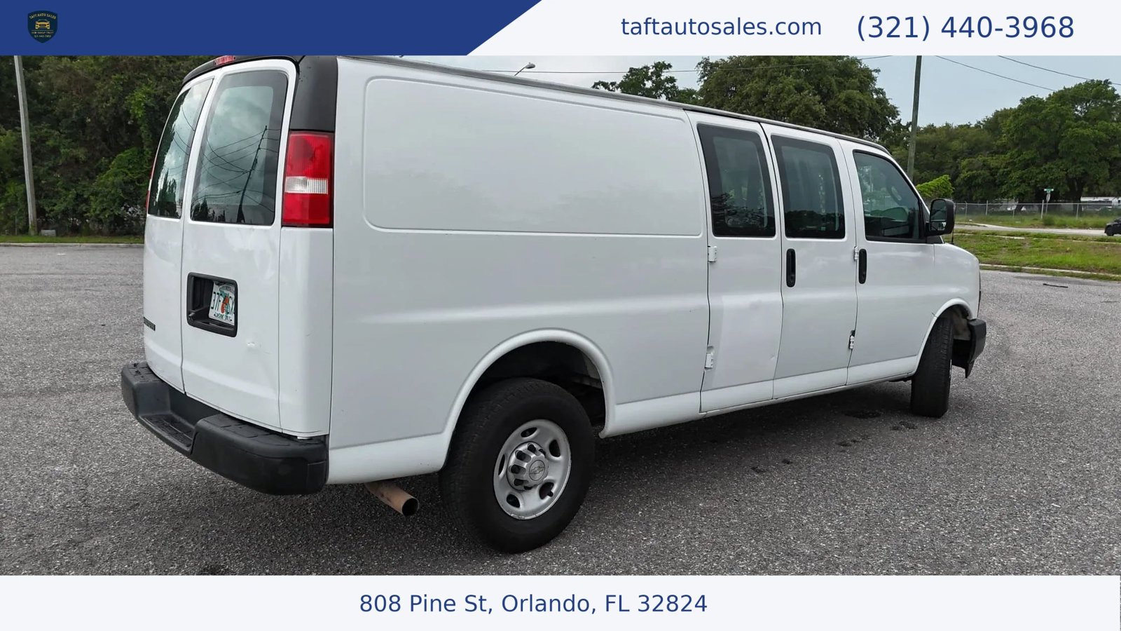 Used 2020 Chevrolet Express 2500 Extended w/ Communications Package RWD image 11