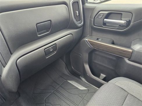 Used 2019 Chevrolet Silverado 1500 LT w/ All-Star Edition image 27