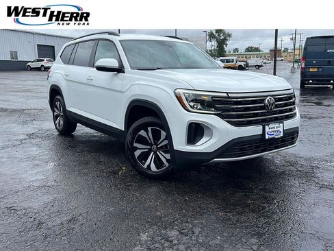 Used 2024 Volkswagen Atlas SE AWD/4WD image 1