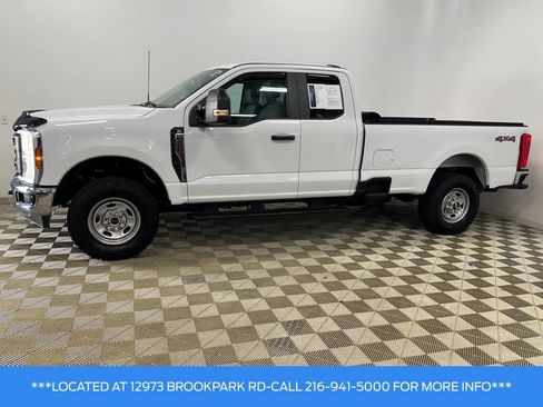 Used 2025 Ford F250 XL w/ XL Off-Road Package AWD/4WD image 6