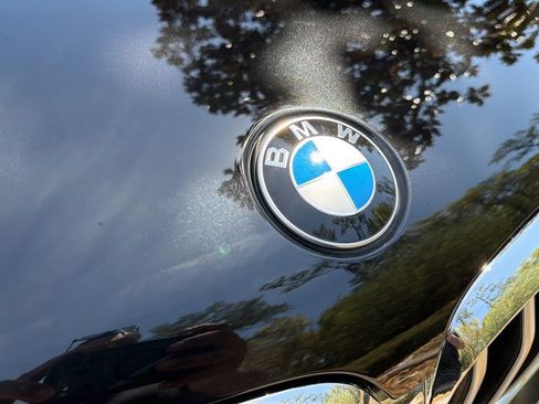 Used 2022 BMW X5 xDrive40i w/ Premium Package image 35