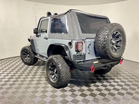Used 2013 Jeep Wrangler Sport w/ Connectivity Group AWD/4WD image 8