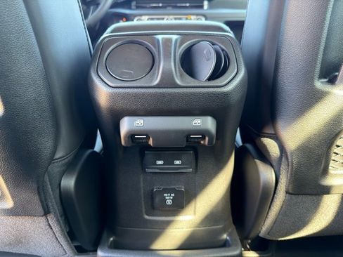 New 2026 Jeep Wrangler Unlimited Rubicon image 25