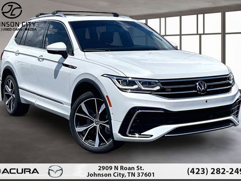 Used 2024 Volkswagen Tiguan SEL R-Line AWD/4WD image 12