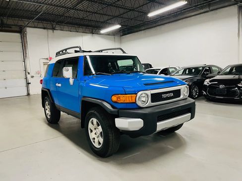 Used 2007 Toyota FJ Cruiser 4WD image 4