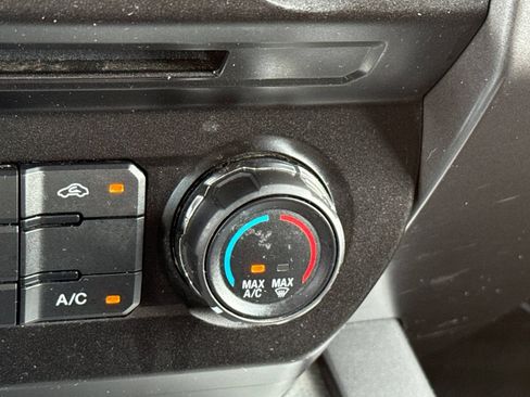 Used 2016 Ford F150 XLT w/ Equipment Group 301A Mid AWD/4WD image 28