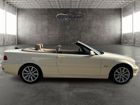 Used 2006 BMW 325Ci Convertible RWD image 2