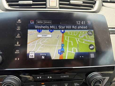 Used 2018 Honda CR-V Touring image 19