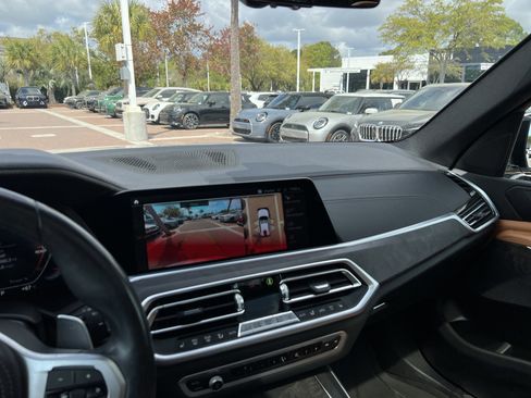 Used 2022 BMW X5 xDrive40i w/ M Sport Package image 30