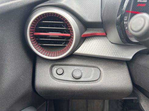 Used 2024 Chevrolet Trax RS w/ Driver Confidence Package image 24