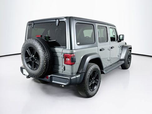 Used 2021 Jeep Wrangler Unlimited Sport AWD/4WD image 9