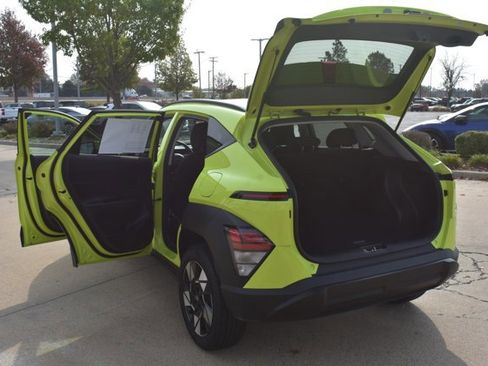 Used 2024 Hyundai Kona SEL image 16