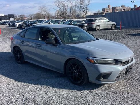 Used 2023 Honda Civic Sport image 12