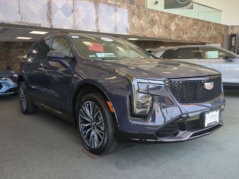 Certified 2024 Cadillac XT4 Sport image 2