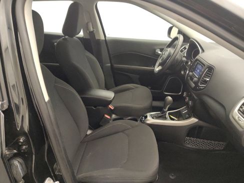 Used 2018 Jeep Compass Sport FWD image 21