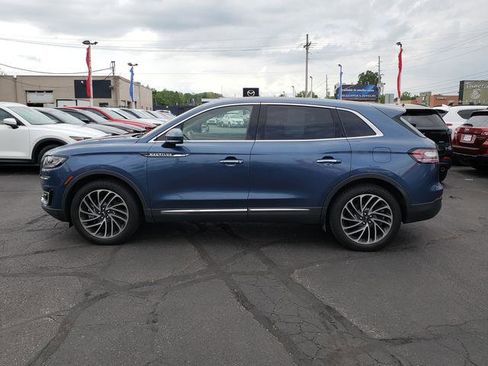Used 2019 Lincoln Nautilus Reserve AWD/4WD image 4