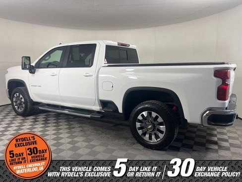 Used 2022 Chevrolet Silverado 2500 LT w/ Convenience Package image 7