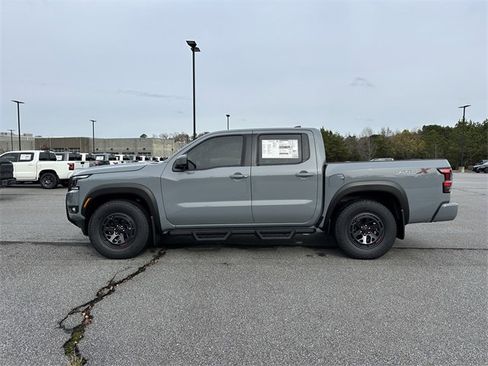 New 2026 Nissan Frontier Pro-X image 5