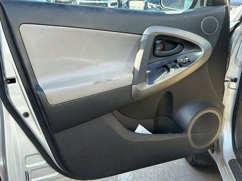 Used 2010 Toyota RAV4 Base image 9