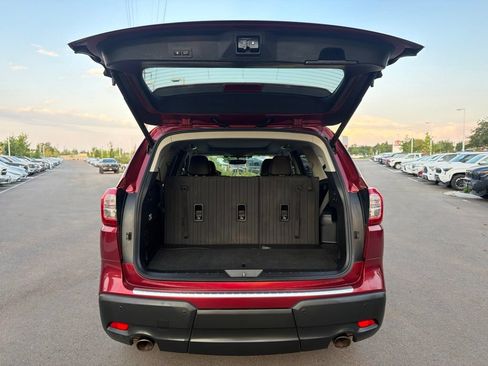 Used 2020 Subaru Ascent Limited w/ Technology Package AWD/4WD image 18