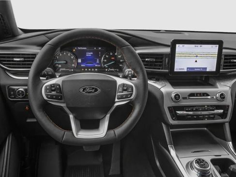 Used 2024 Ford Explorer Timberline w/ Timberline Technology Package AWD/4WD image 4