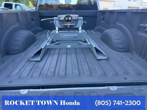 Used 2020 Ford F250 XL w/ Power Equipment Group image 10