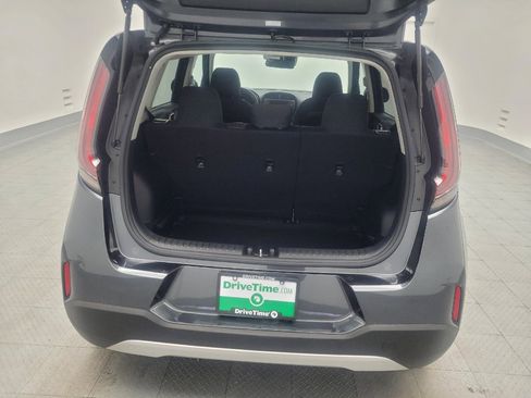 Used 2025 Kia Soul LX image 29