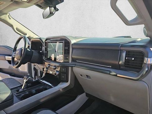 Used 2023 Ford F150 Limited image 18