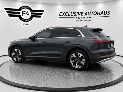 Used 2021 Audi e-tron Premium w/ Towing Package AWD/4WD image 5