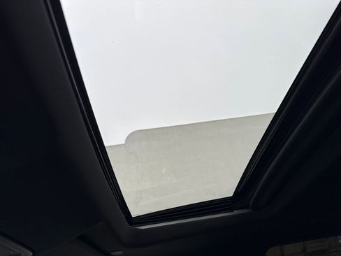 Used 2023 GMC Sierra 1500 AT4 w/ AT4 Preferred Package image 21