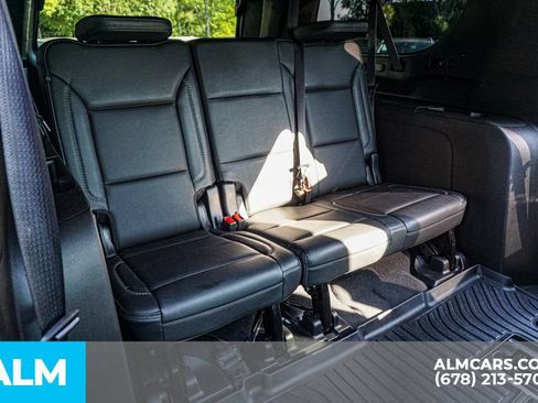 Used 2023 GMC Yukon XL Denali RWD image 23