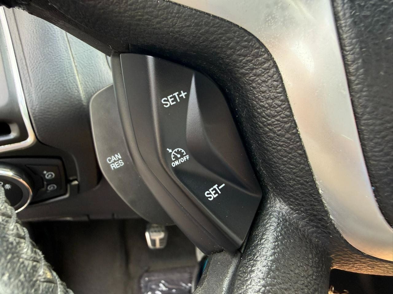 Used 2013 Ford Focus ST FWD image 30