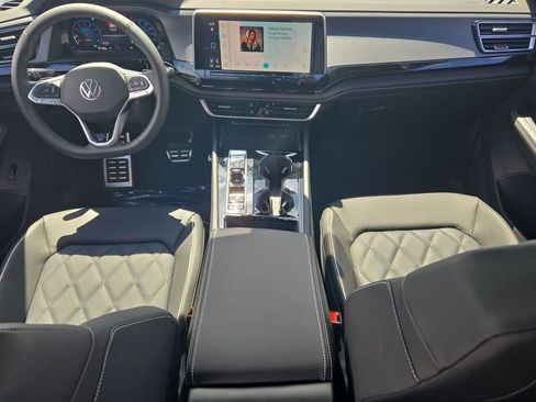 New 2026 Volkswagen Atlas Cross Sport SEL Premium R-Line AWD/4WD image 8