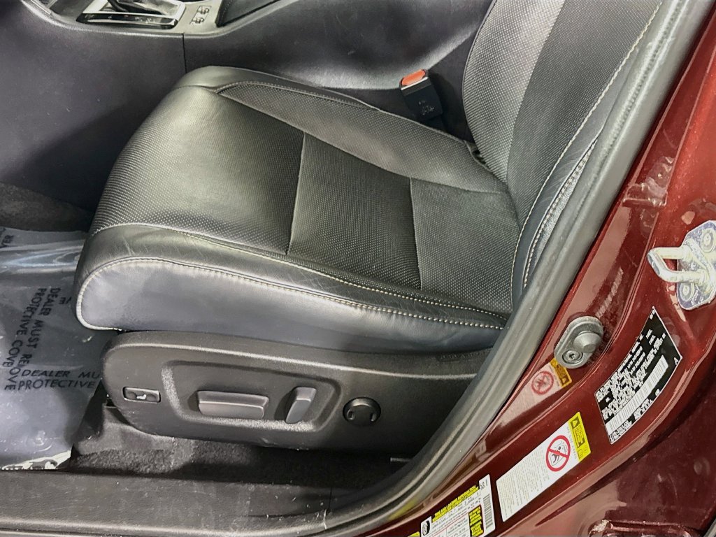 Certified 2019 Toyota Highlander Limited AWD/4WD image 27