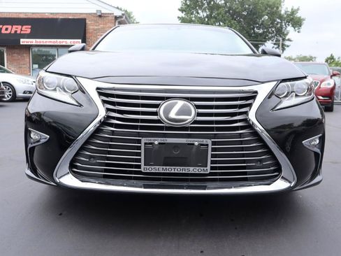 Used 2016 Lexus ES 350 w/ Luxury Package w/Wood Trim FWD image 8