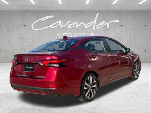 Used 2020 Nissan Versa SR FWD image 19
