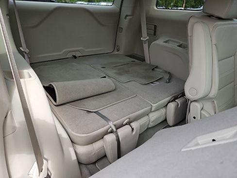 Used 2023 GMC Acadia Denali FWD image 16