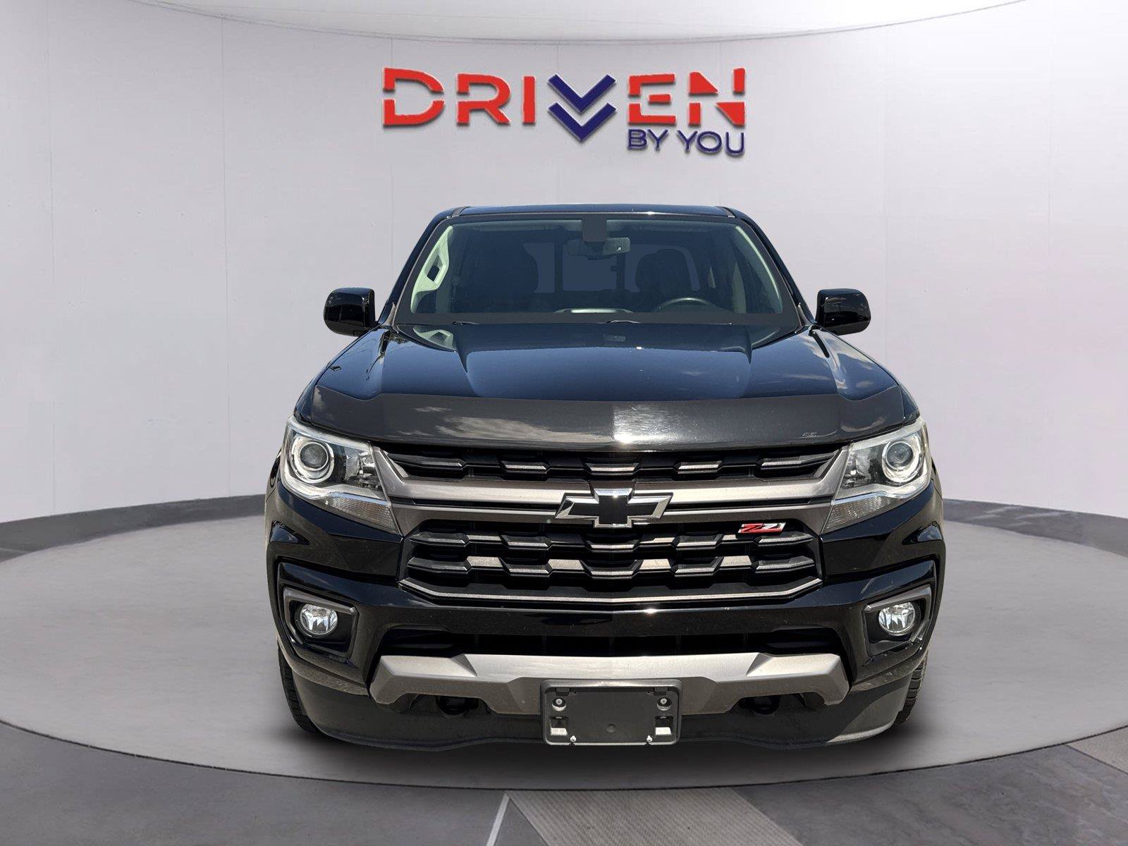Used 2021 Chevrolet Colorado Z71 AWD/4WD image 9