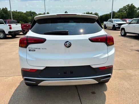 Used 2023 Buick Encore GX Preferred w/ Cold Weather Comfort Package FWD image 9